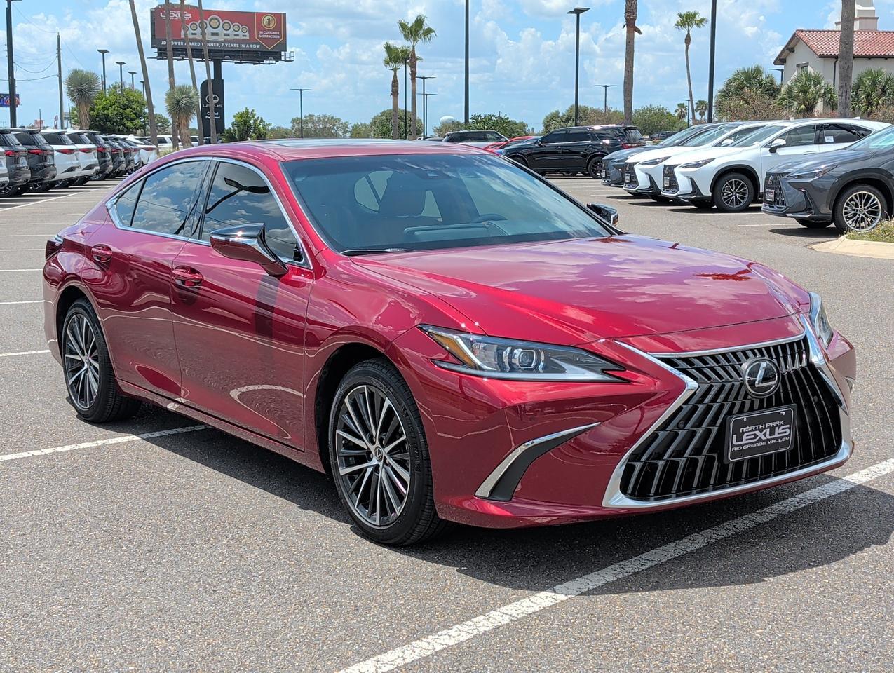 2025 Lexus ES 350