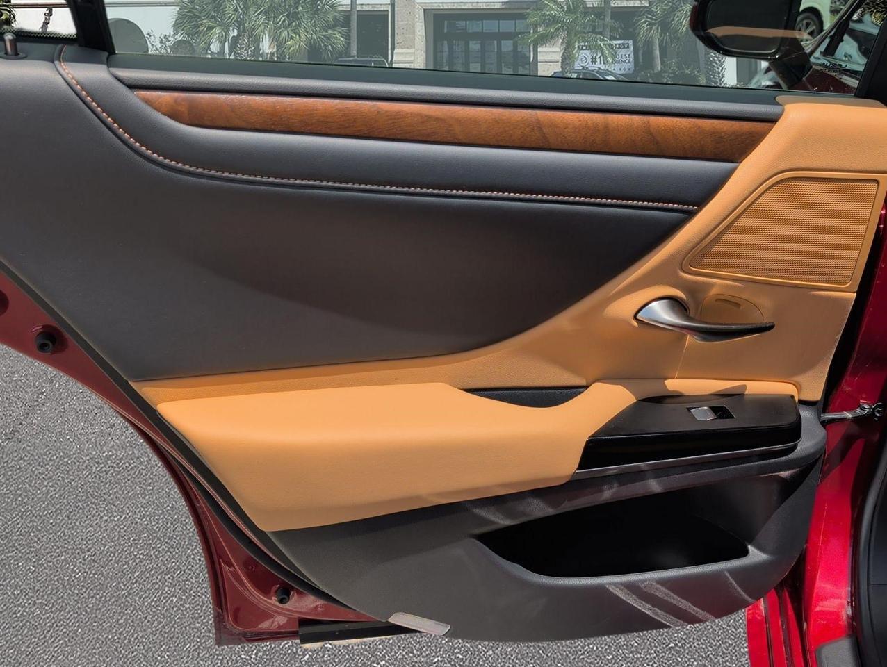 2025 Lexus ES 350 San Juan TX