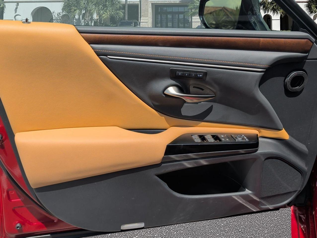 2025 Lexus ES 350 San Juan TX