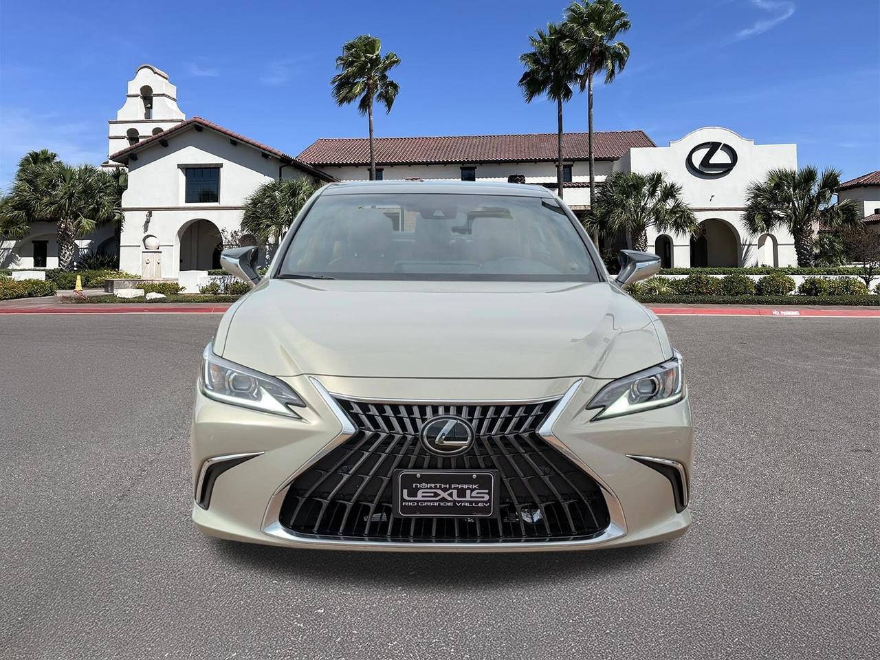 2025 Lexus ES 350 San Juan TX