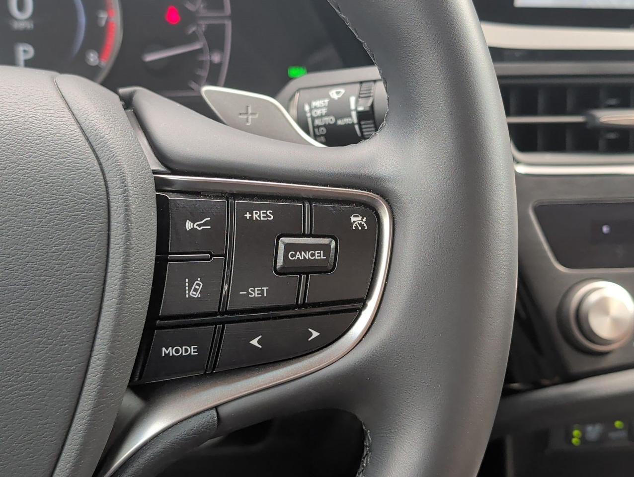 2025 Lexus ES 350 San Juan TX