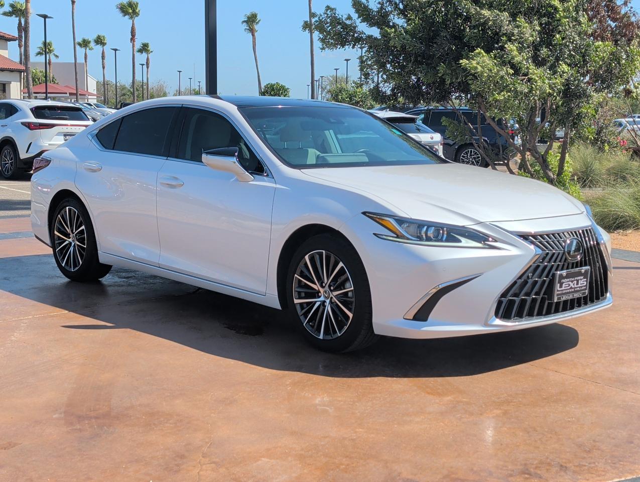 2025 Lexus ES 350