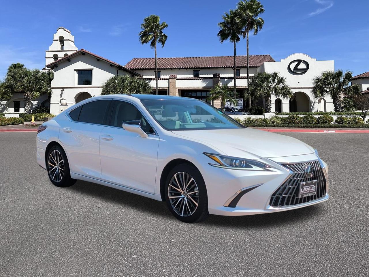 2025 Lexus ES