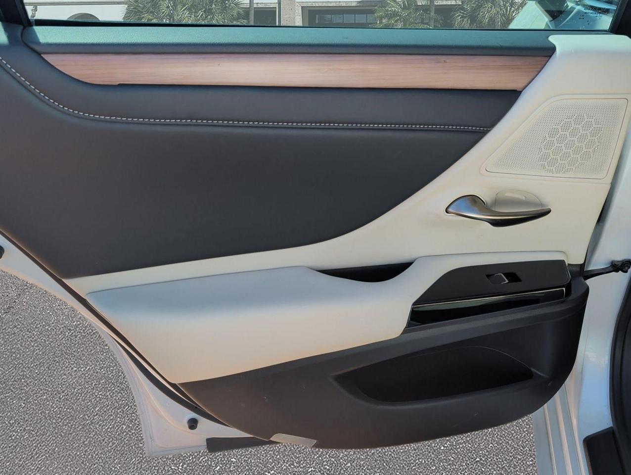 2025 Lexus ES 350 San Juan TX