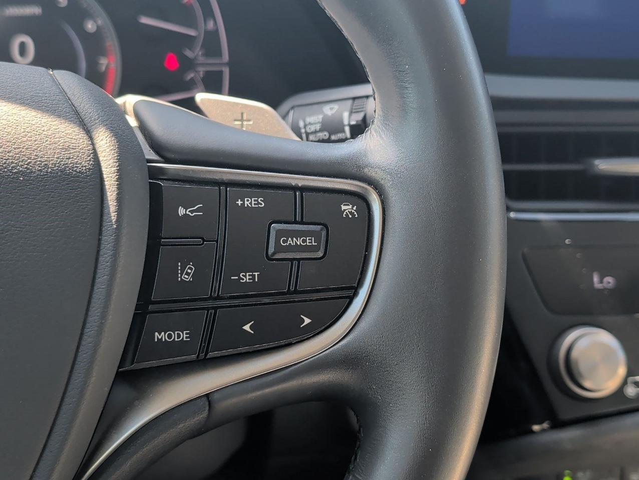 2025 Lexus ES 350 San Juan TX