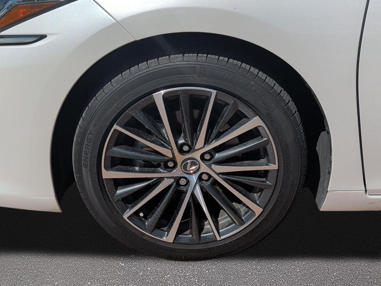 2025 Lexus ES 350 San Juan TX