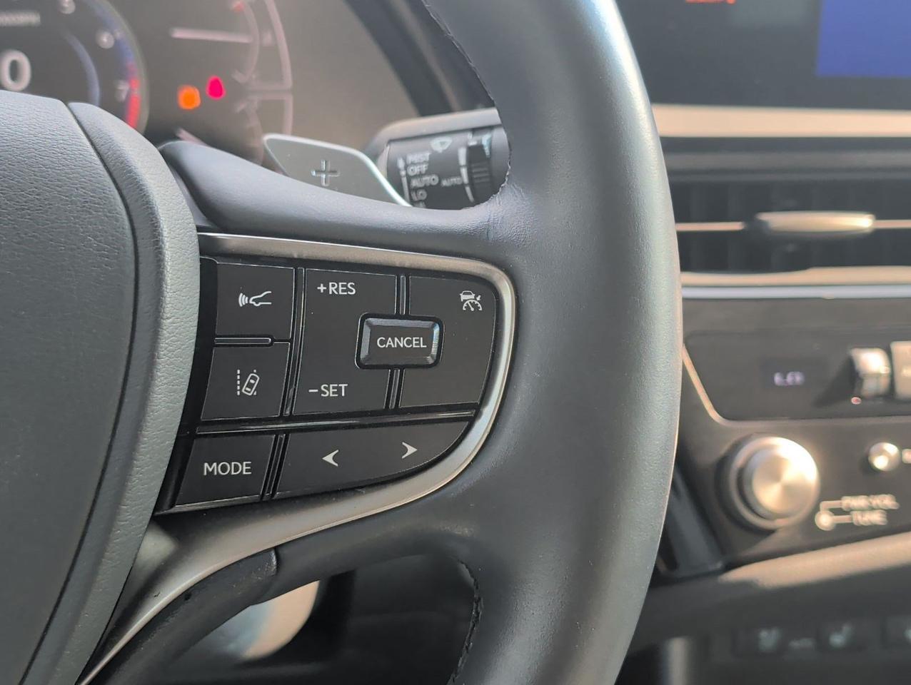 2025 Lexus ES 350 San Juan TX