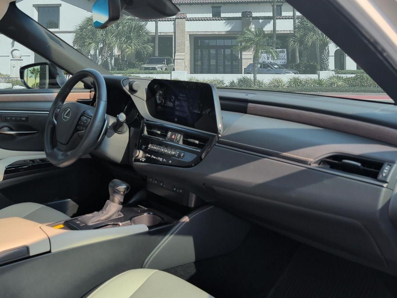 2025 Lexus ES 350 San Juan TX