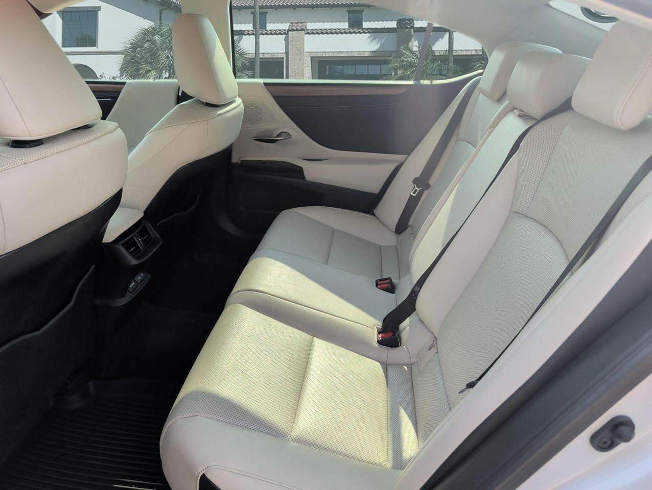 2025 Lexus ES 350 San Juan TX