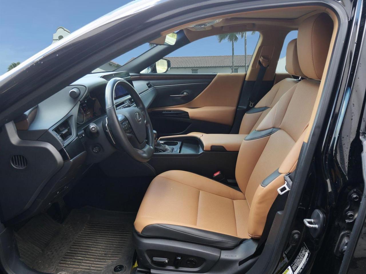 2025 Lexus ES 350 San Juan TX