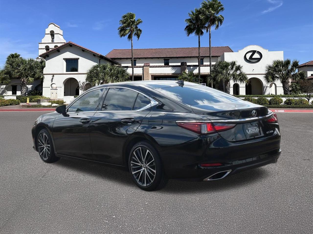2025 Lexus ES 350 San Juan TX