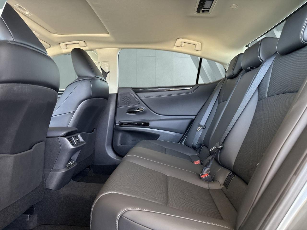 2025 Lexus ES 350 San Antonio TX