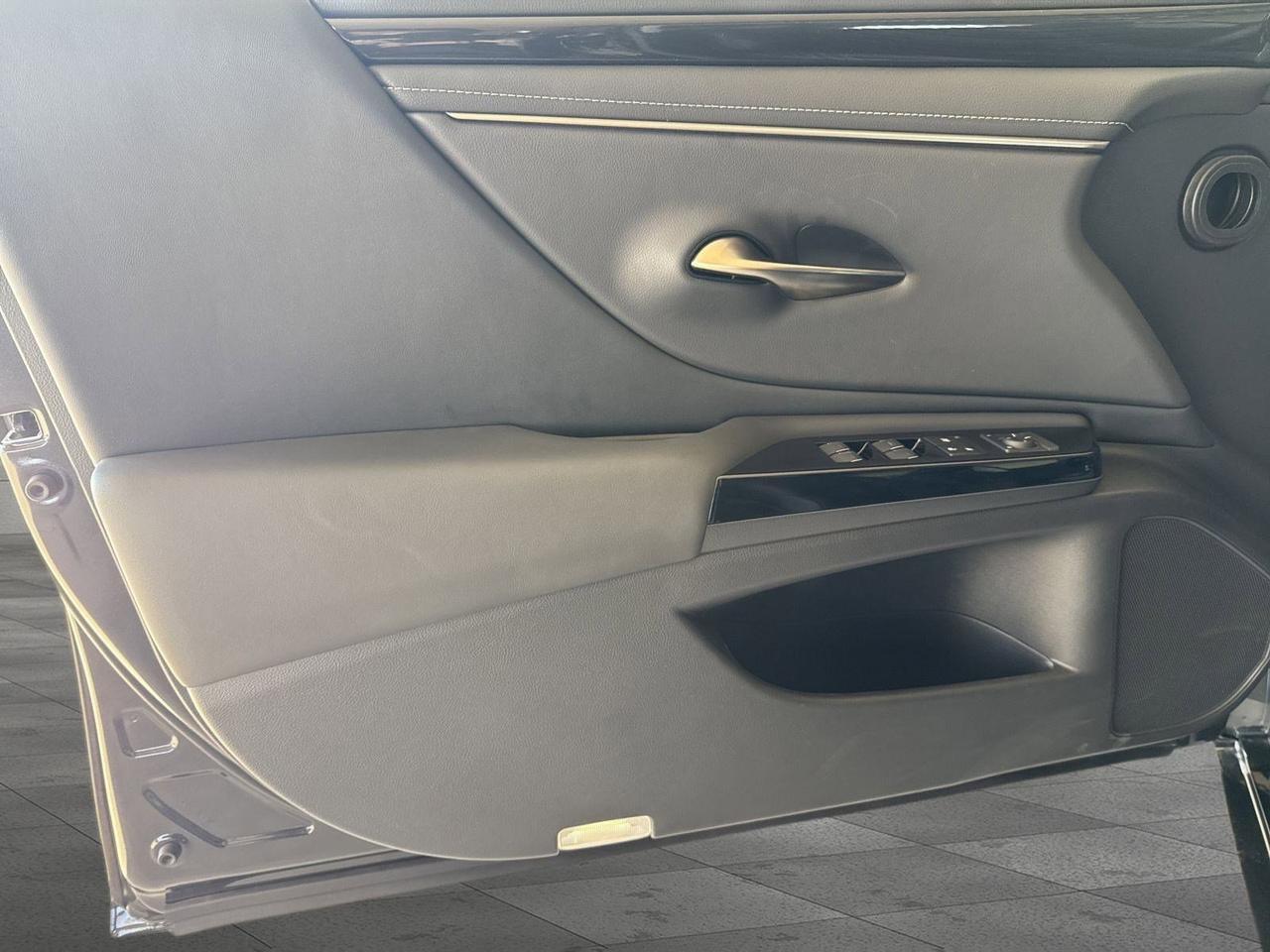 2025 Lexus ES 350 San Antonio TX