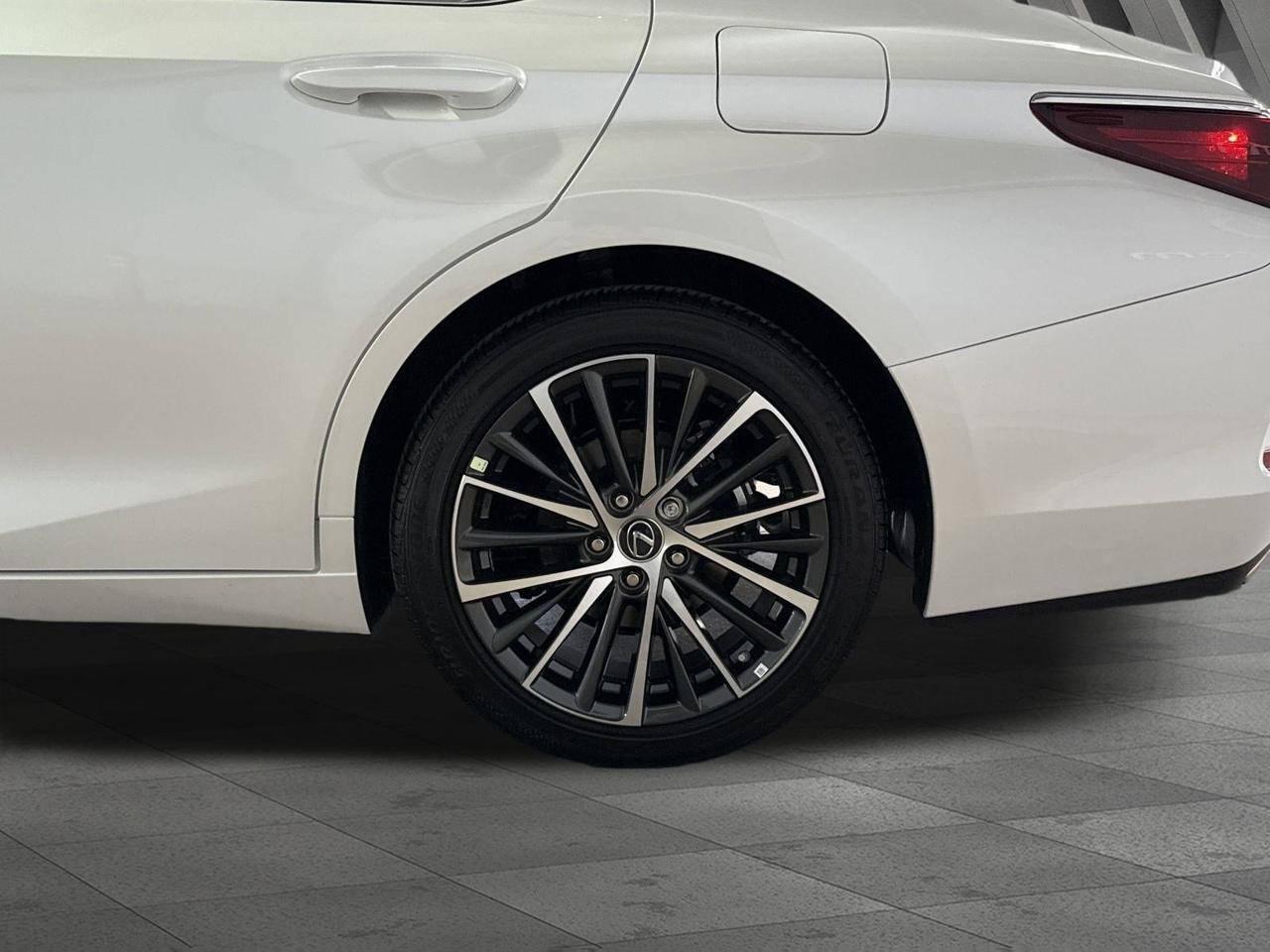 2025 Lexus ES 350 San Antonio TX