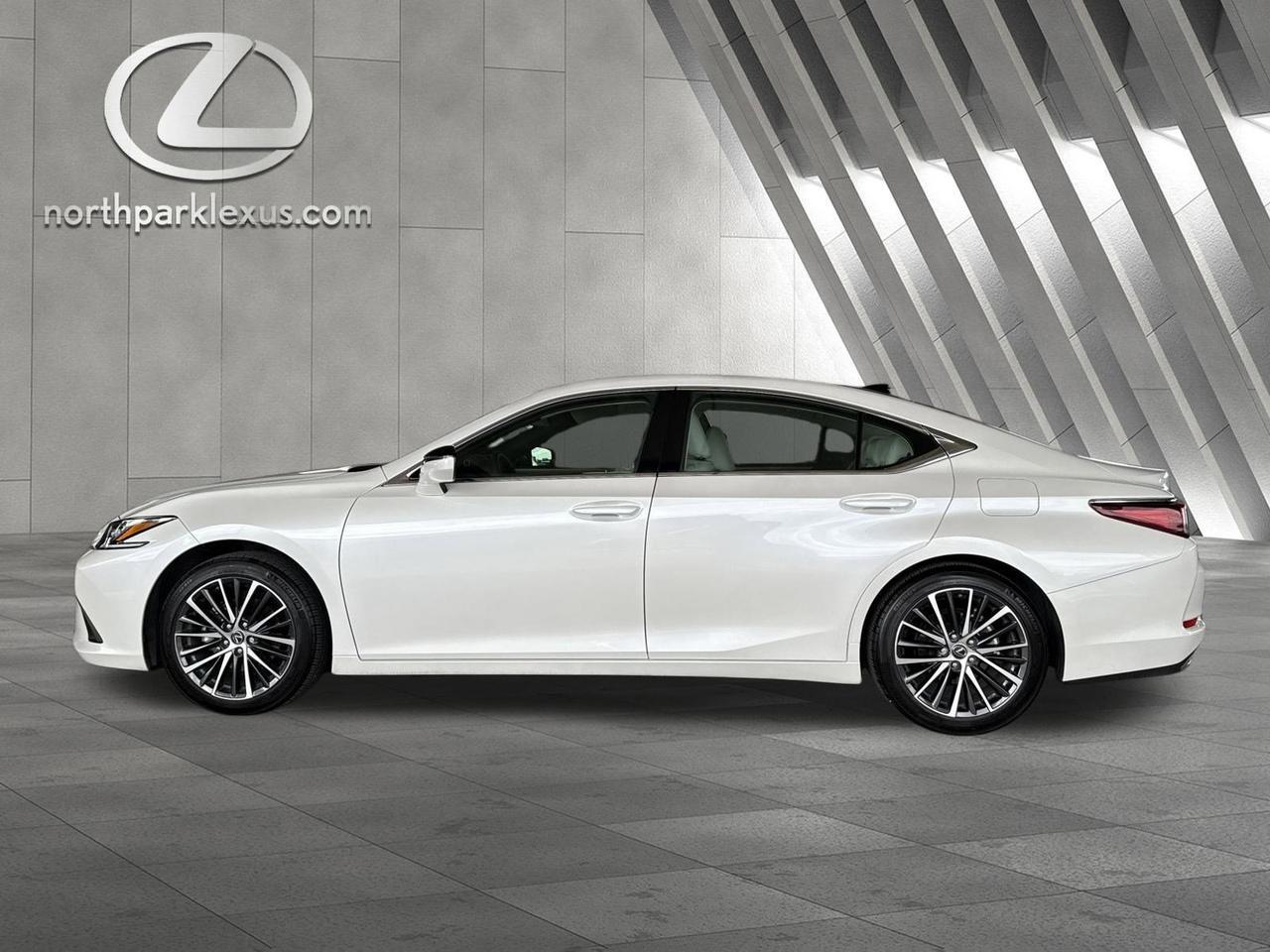 2025 Lexus ES 350