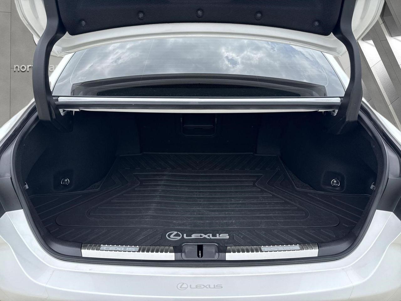 2025 Lexus ES 350 San Antonio TX