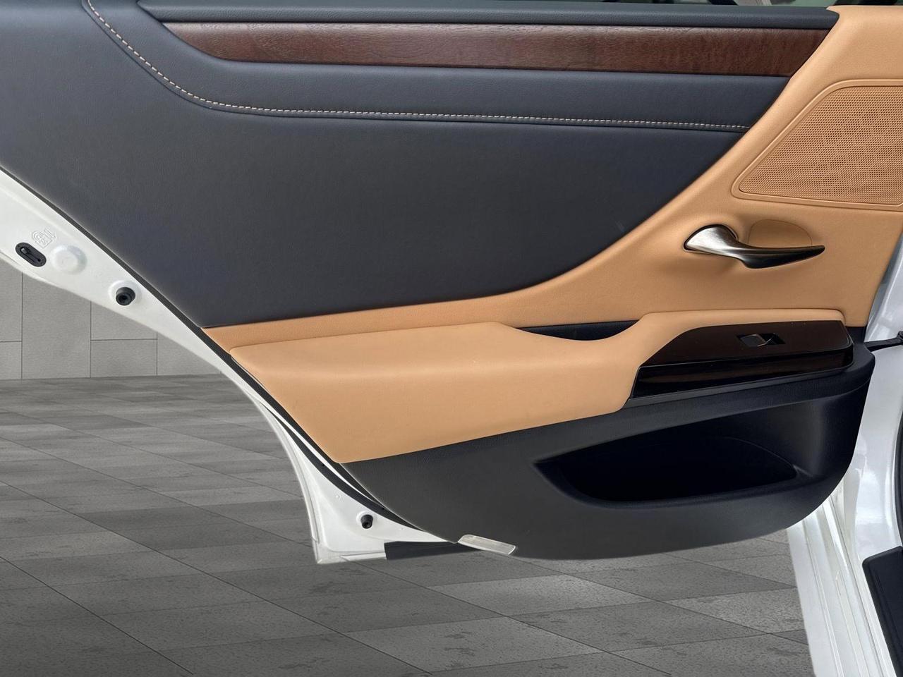 2025 Lexus ES 350 San Antonio TX