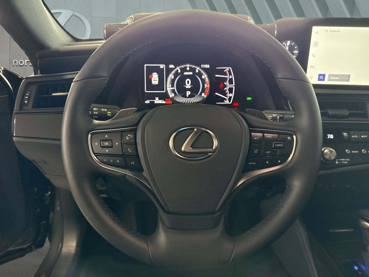 2025 Lexus ES 350