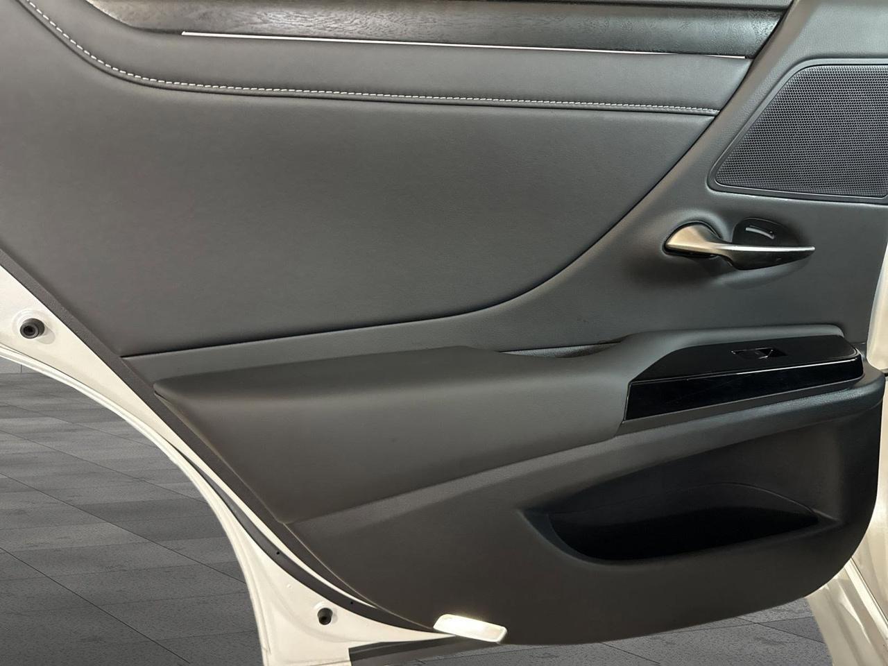 2025 Lexus ES 350 San Antonio TX