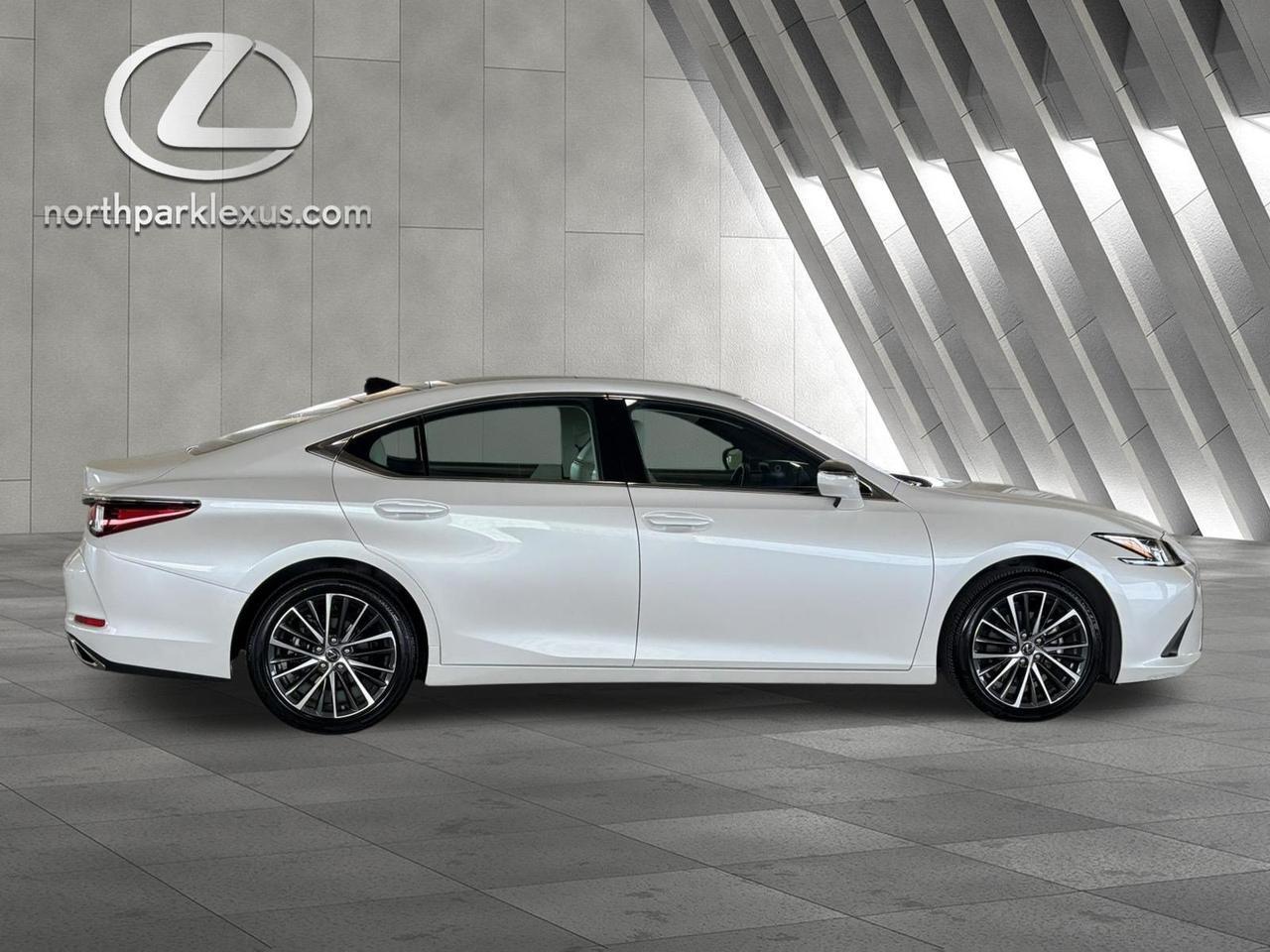 2025 Lexus ES 350
