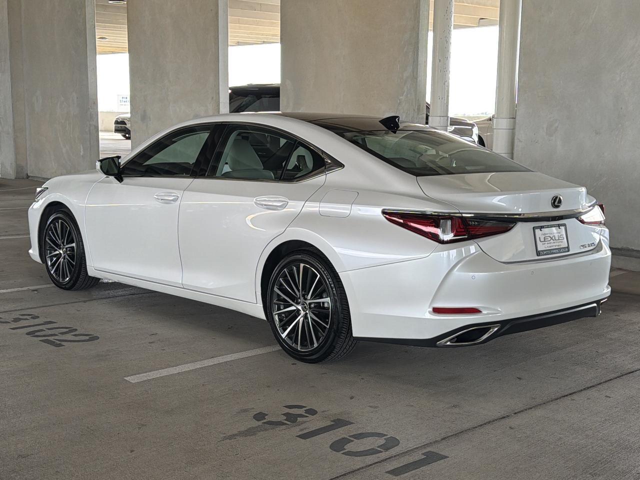 2025 Lexus ES 350