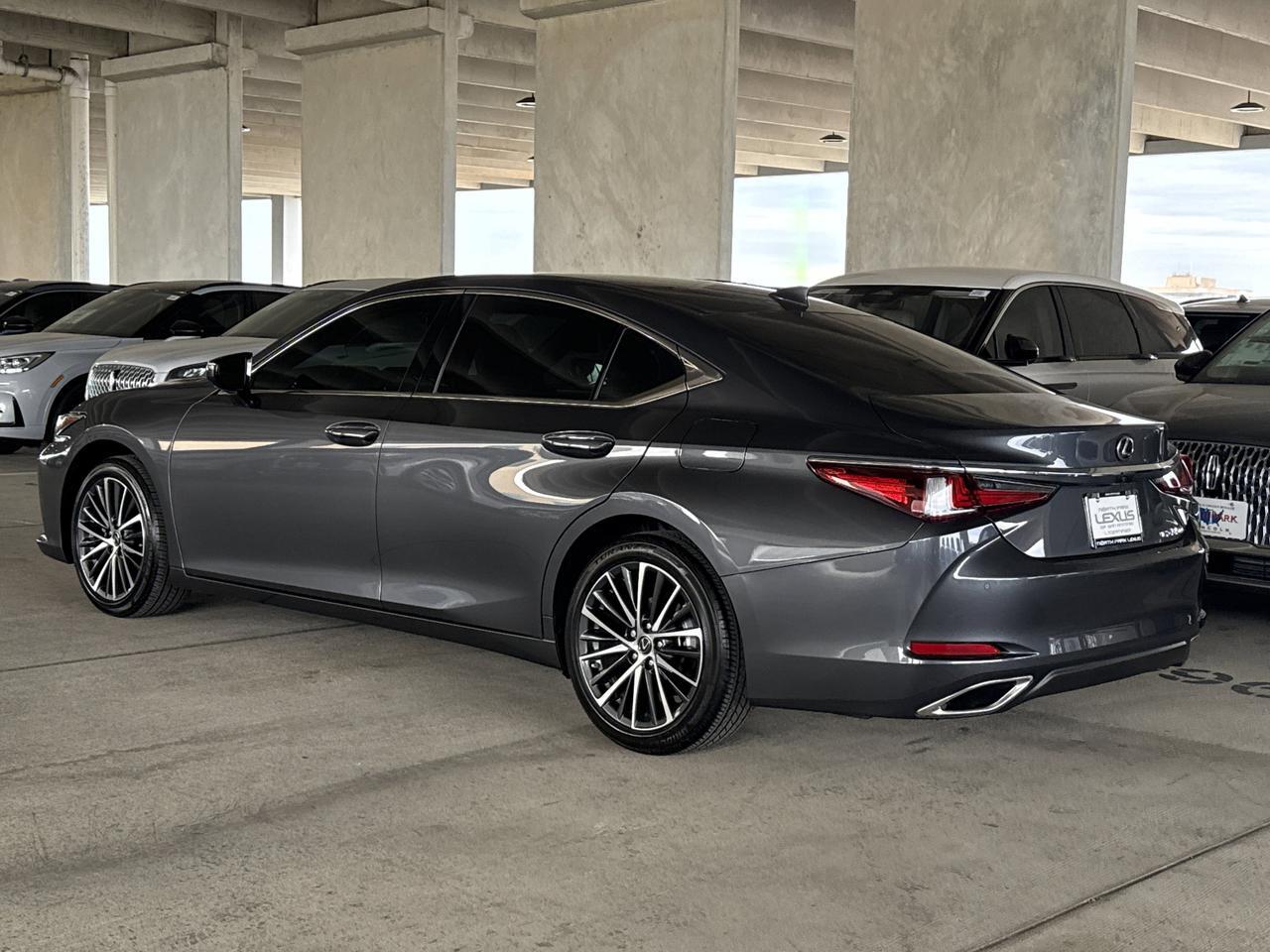 2025 Lexus ES 350