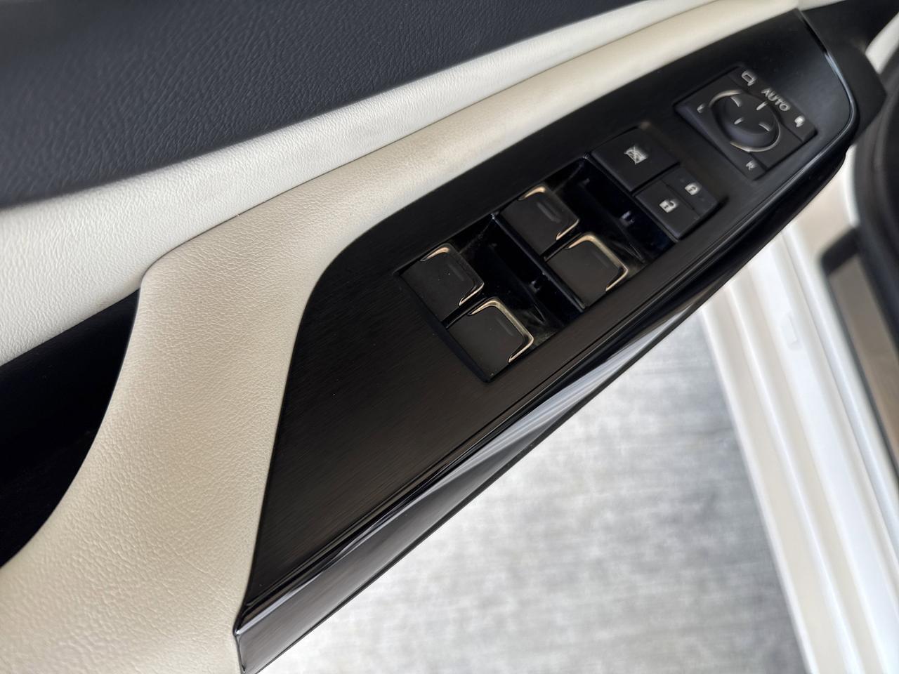 2025 Lexus ES 350 San Antonio TX