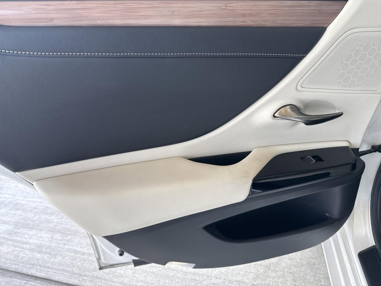 2025 Lexus ES 350 San Antonio TX