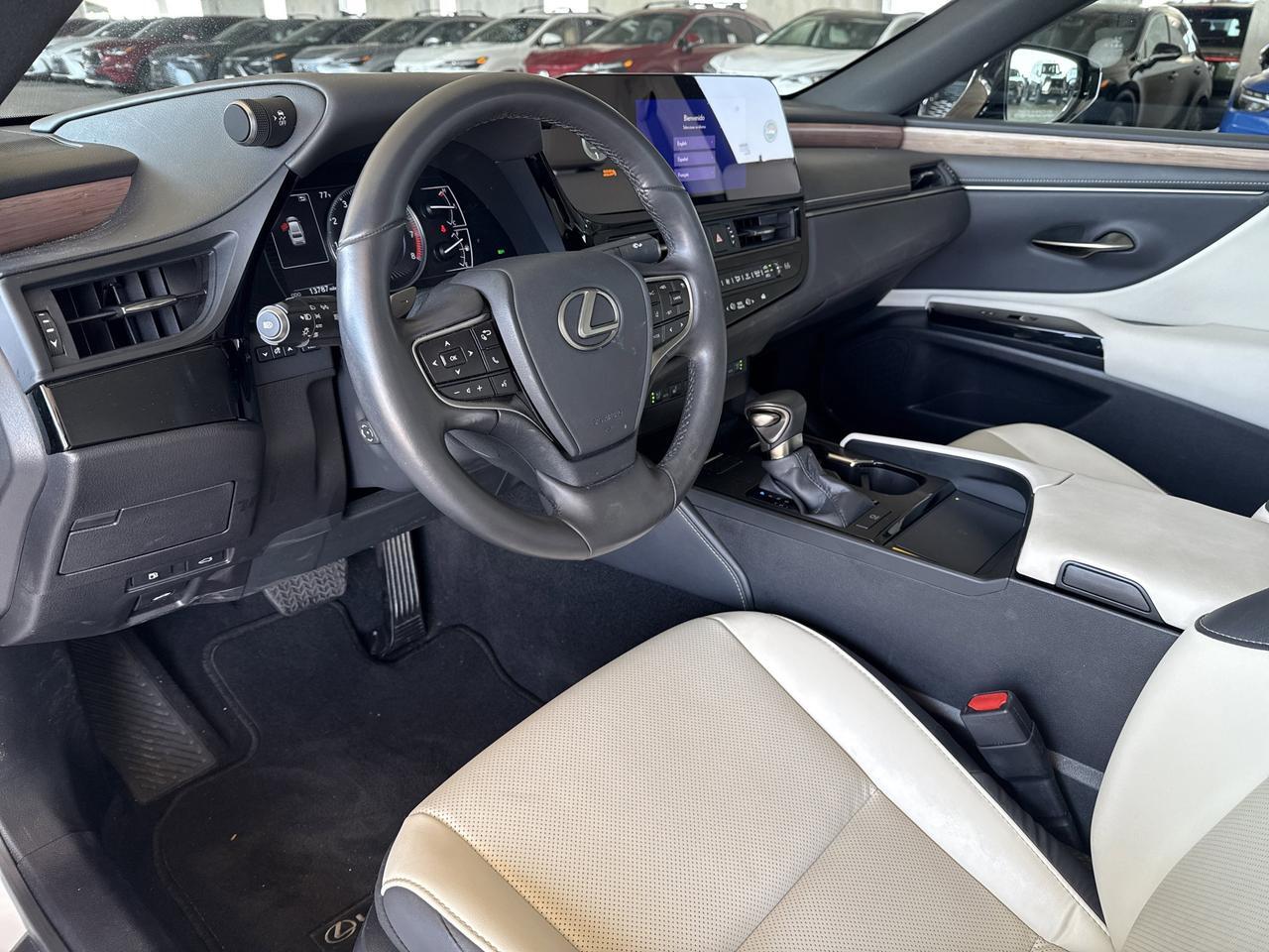 2025 Lexus ES 350 San Antonio TX