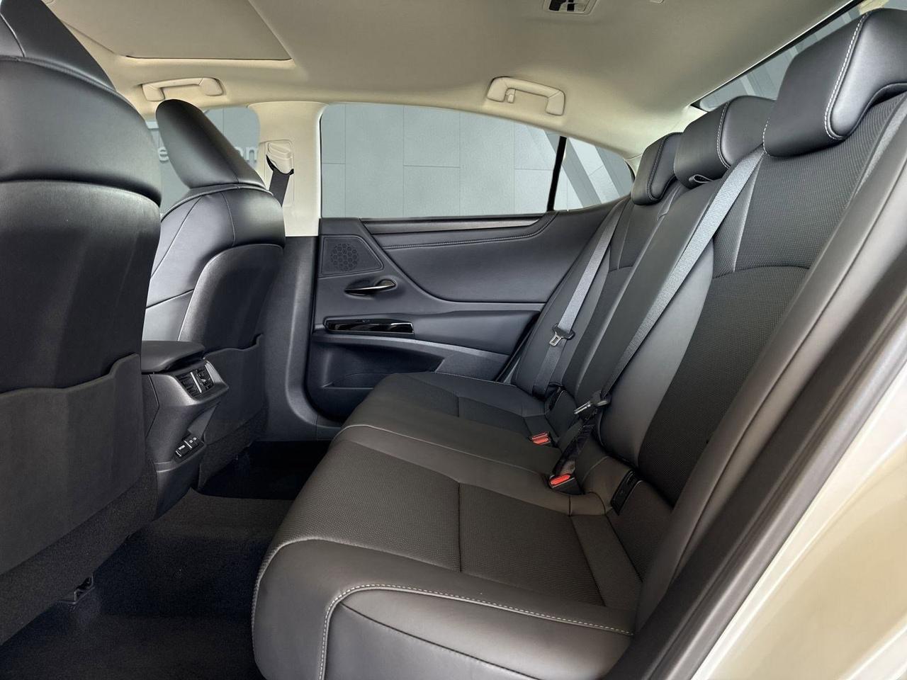 2025 Lexus ES 350 San Antonio TX