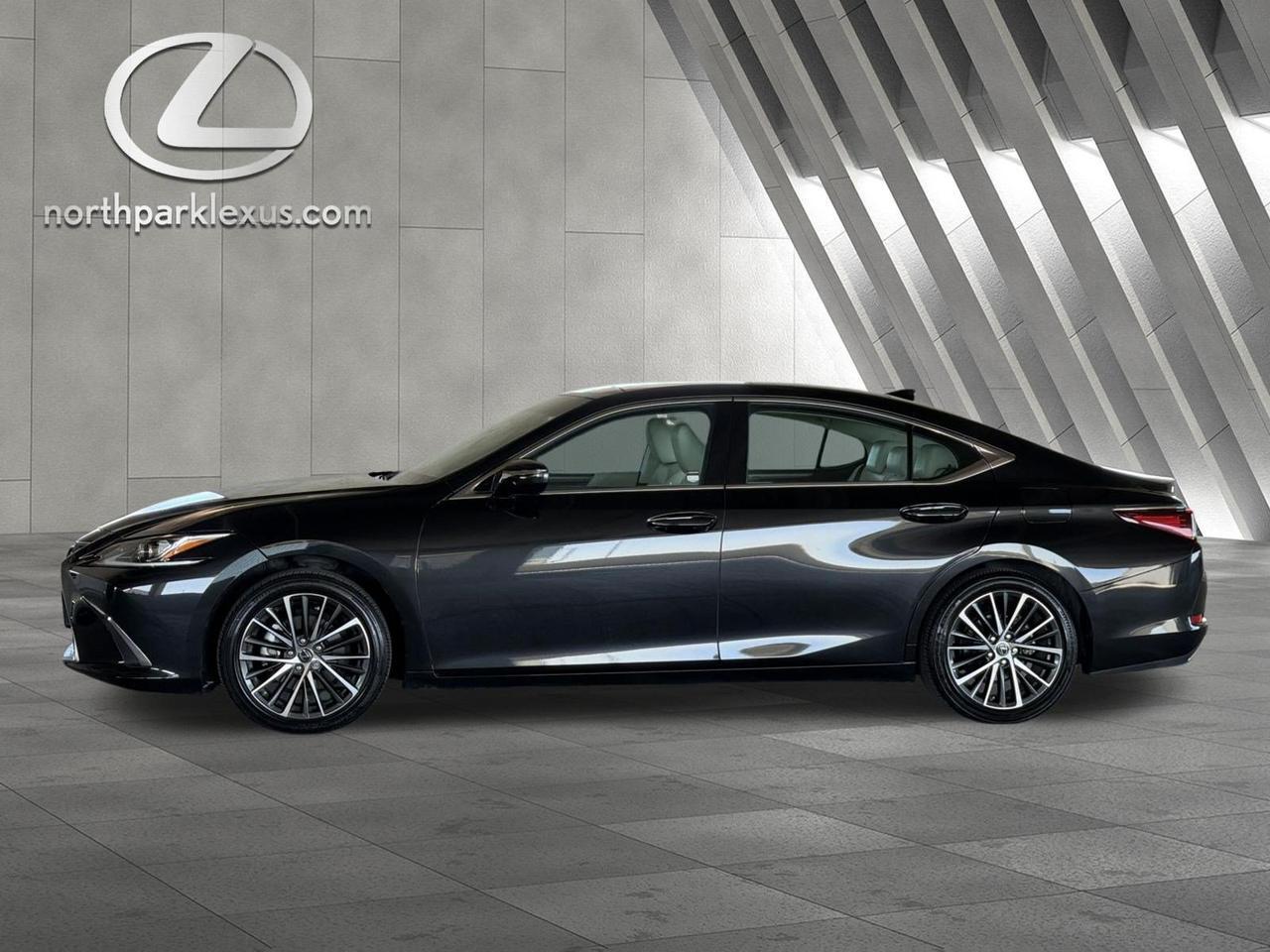 2025 Lexus ES 350