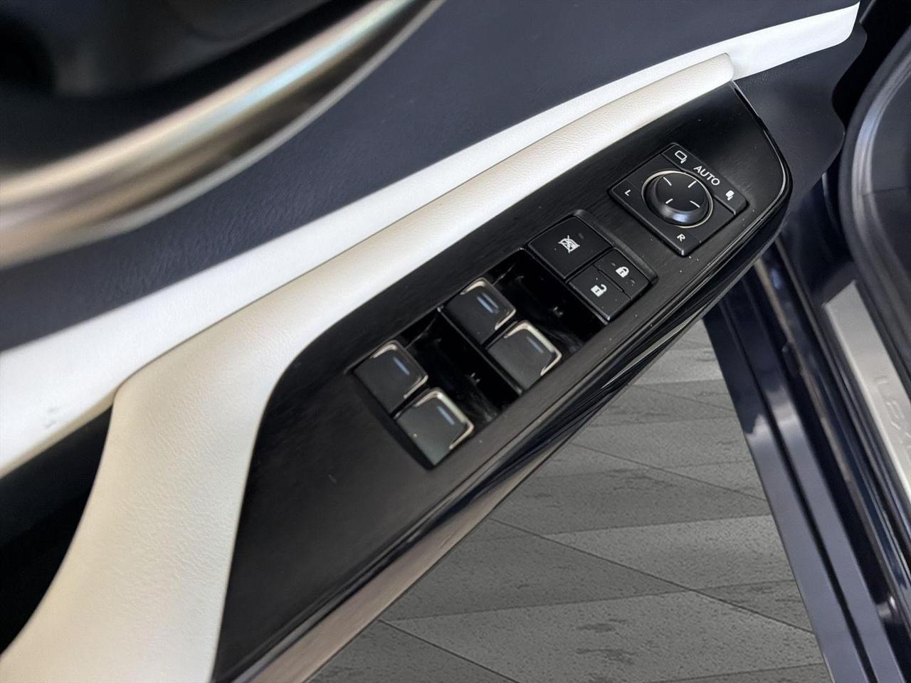 2025 Lexus ES 350 San Antonio TX