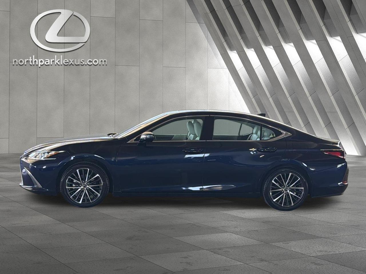 2025 Lexus ES 350