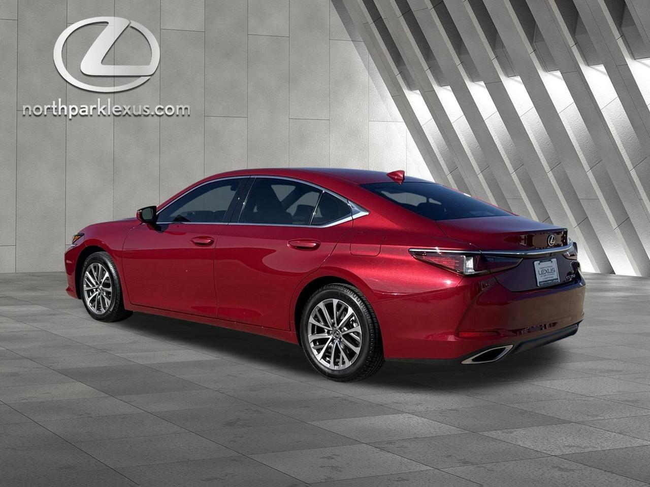 2025 Lexus ES 350