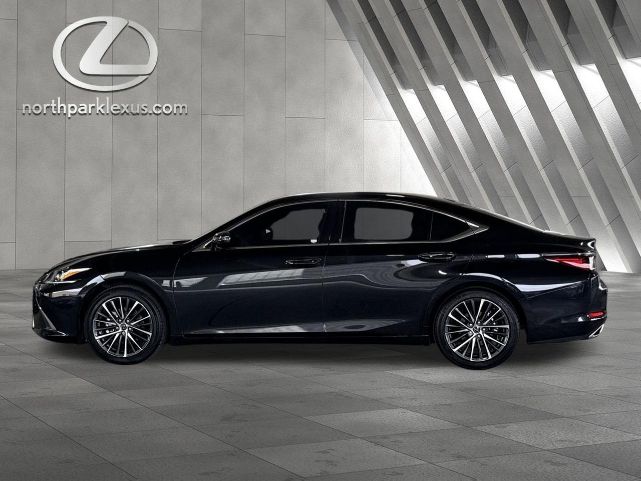 2025 Lexus ES 350
