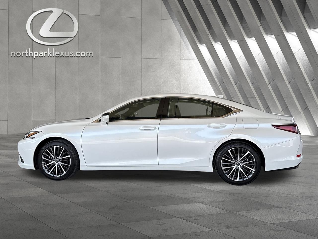 2025 Lexus ES 350