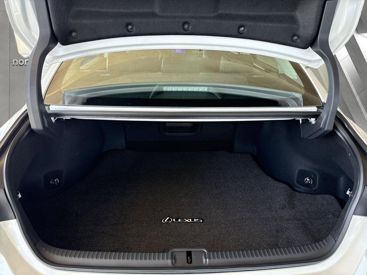 2025 Lexus ES 350 San Antonio TX