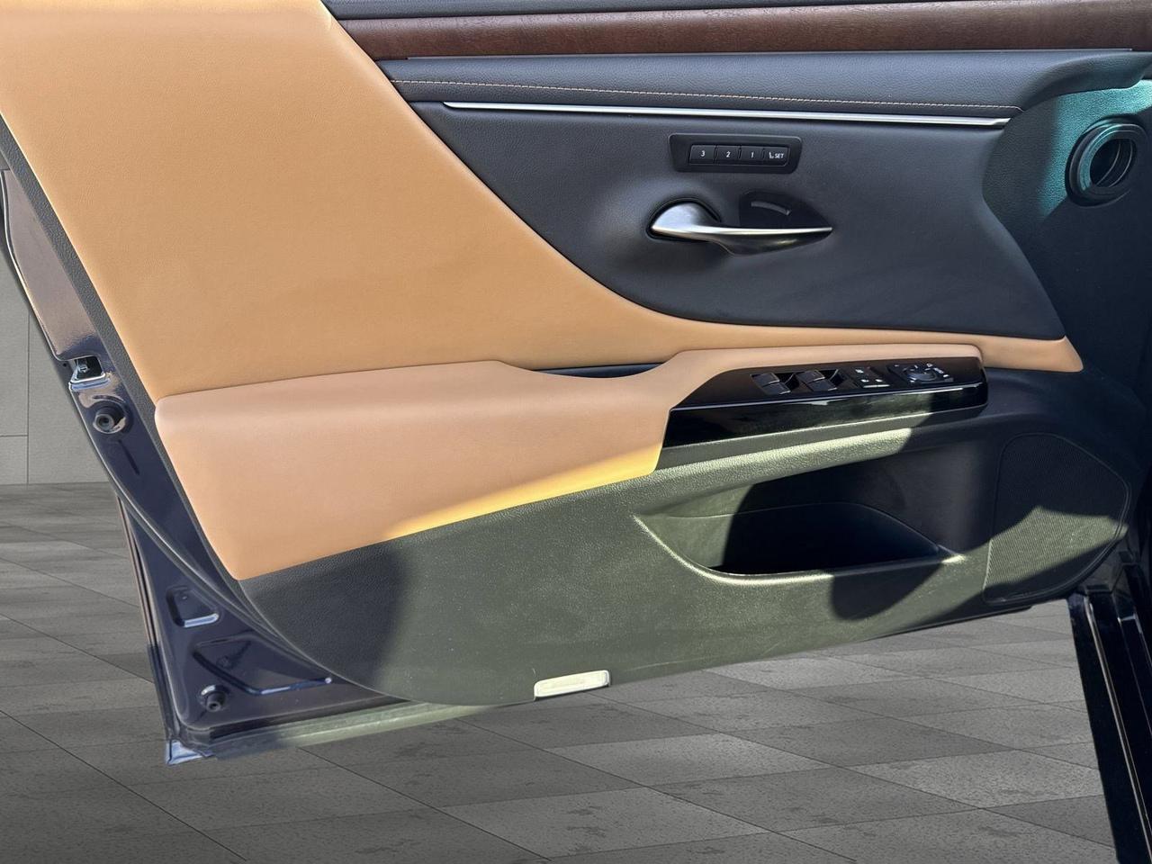 2025 Lexus ES 350 San Antonio TX