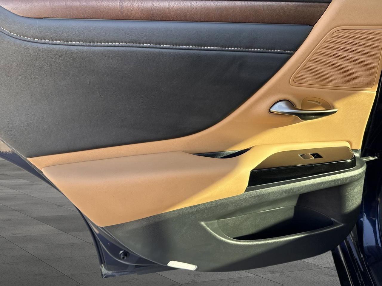 2025 Lexus ES 350 San Antonio TX