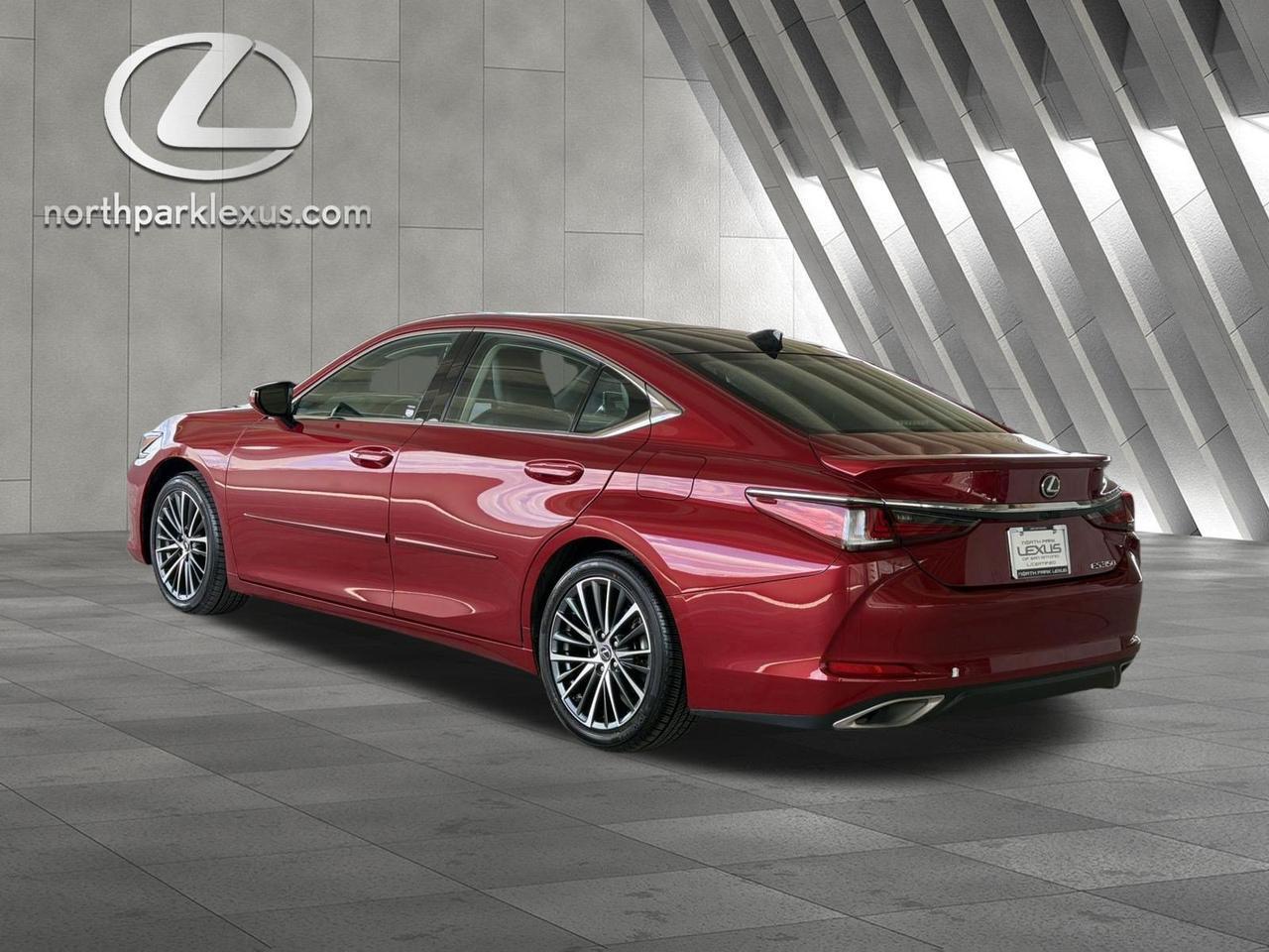 2025 Lexus ES 350