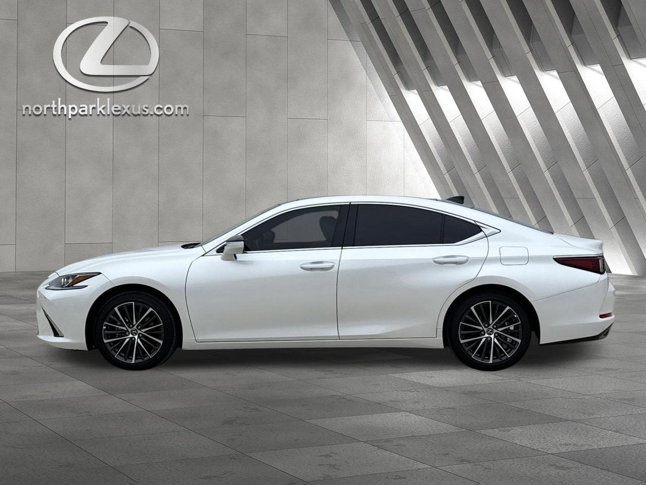 2025 Lexus ES