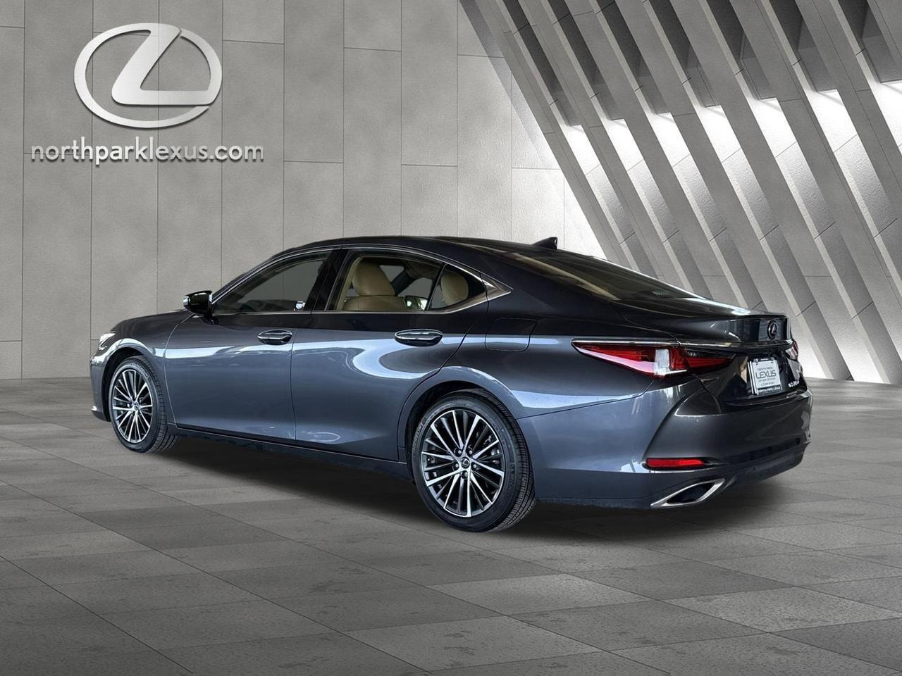 2025 Lexus ES 350