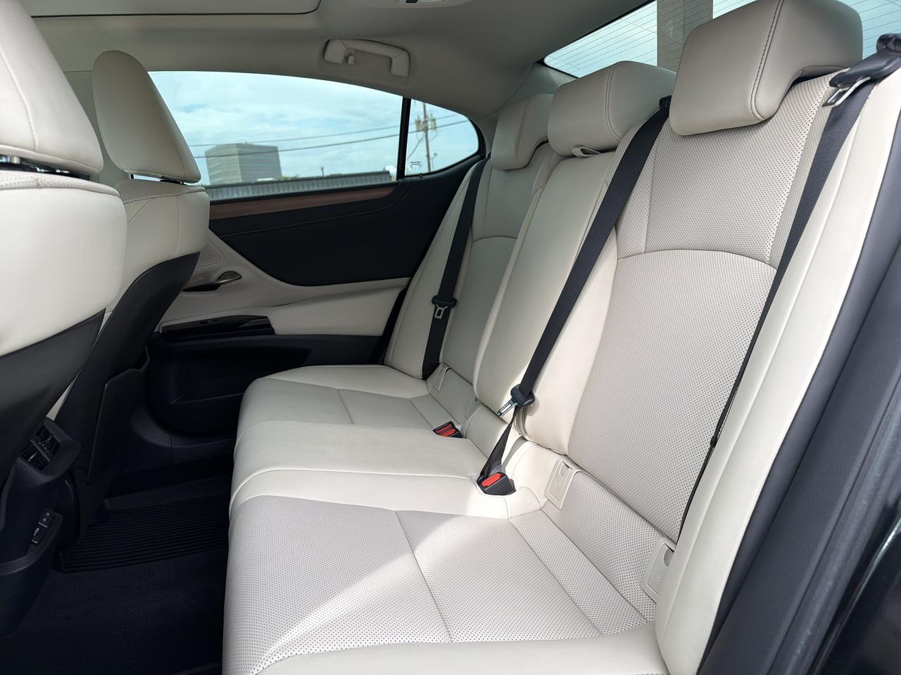 2025 Lexus ES 350 San Antonio TX