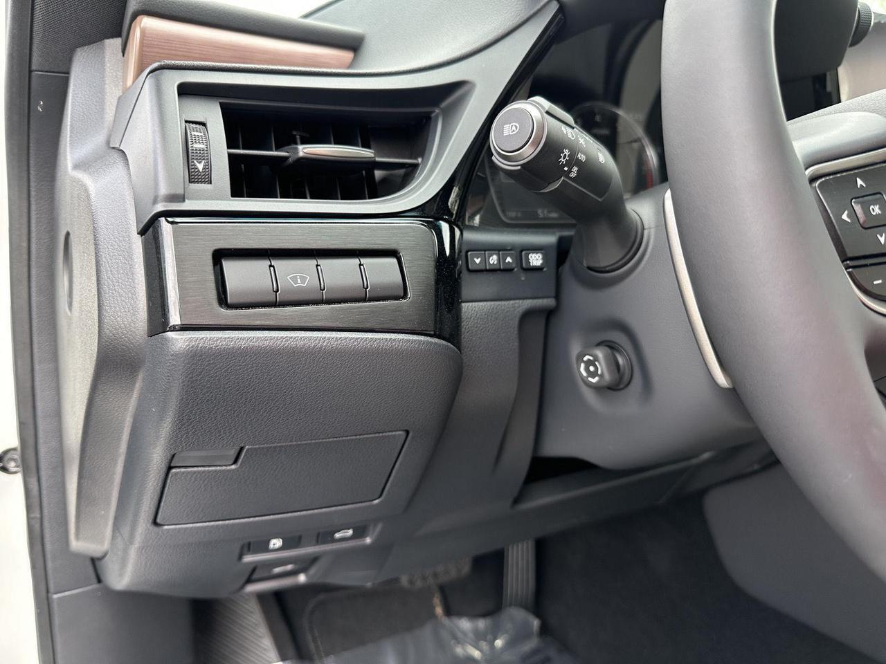 2025 Lexus ES 350 Tucson AZ