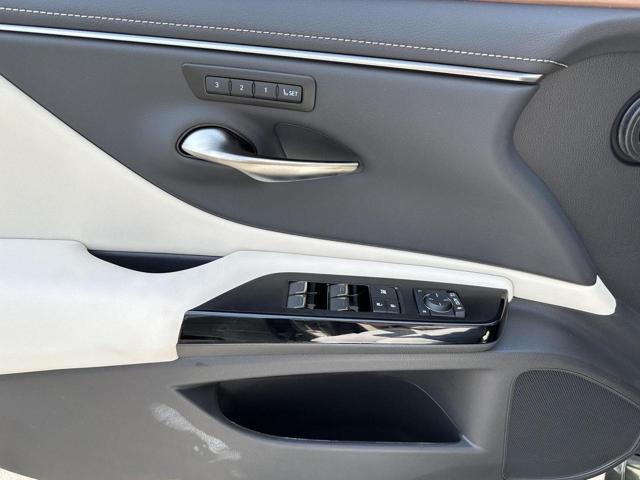 2025 Lexus ES 350 Tucson AZ