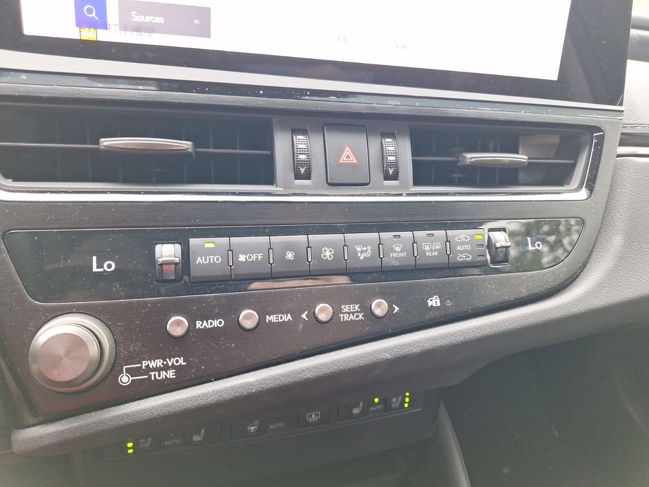 2025 Lexus ES 350 Ultra Luxury Hurst TX