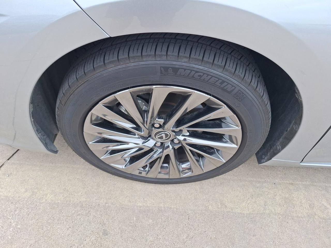 2025 Lexus ES 350 Ultra Luxury Hurst TX