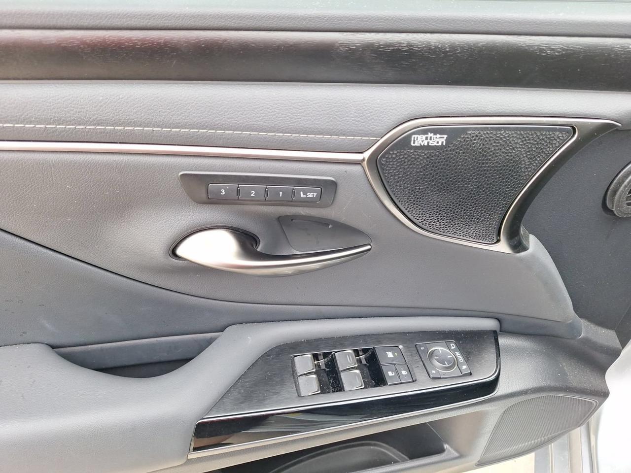 2025 Lexus ES 350 Ultra Luxury Hurst TX