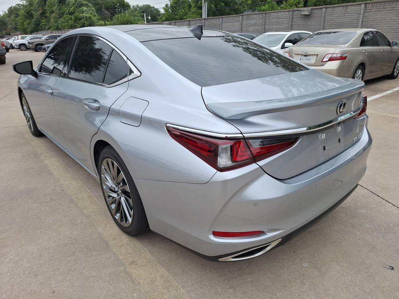 2025 Lexus ES 350 Ultra Luxury Hurst TX