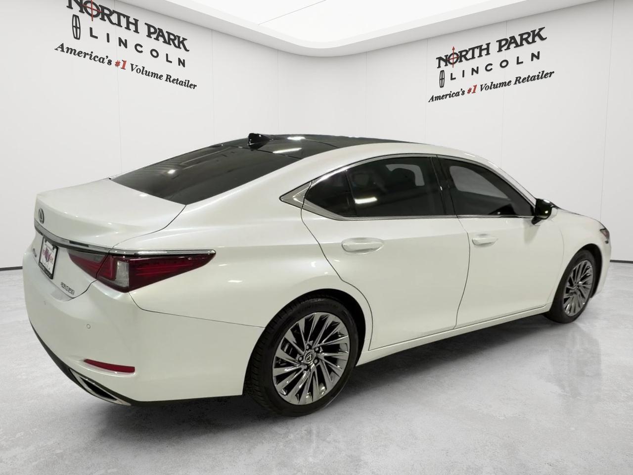 2025 Lexus ES 350 Ultra Luxury San Antonio TX